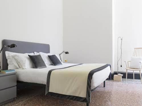 Garibaldi Suites Apartment Rome Extérieur photo